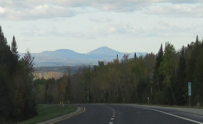 Mount Owl's Head from I91N mile 151.4
